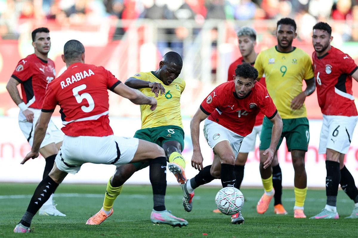 ليكيب تشيد بأداء لاعب منتخب مصر أمام جنوب إفريقيا: قائد أوركسترا الفراعنة