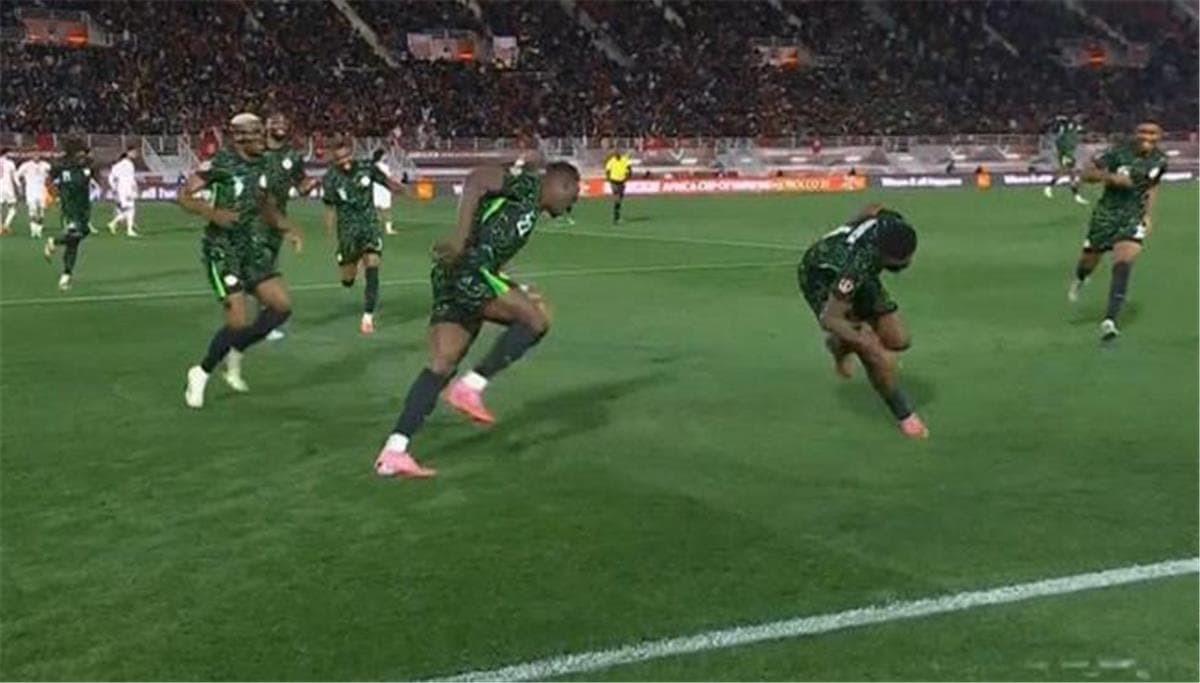 فيديو | نديدي يسجل هدف نيجيريا الثاني أمام تونس في كأس أمم إفريقيا