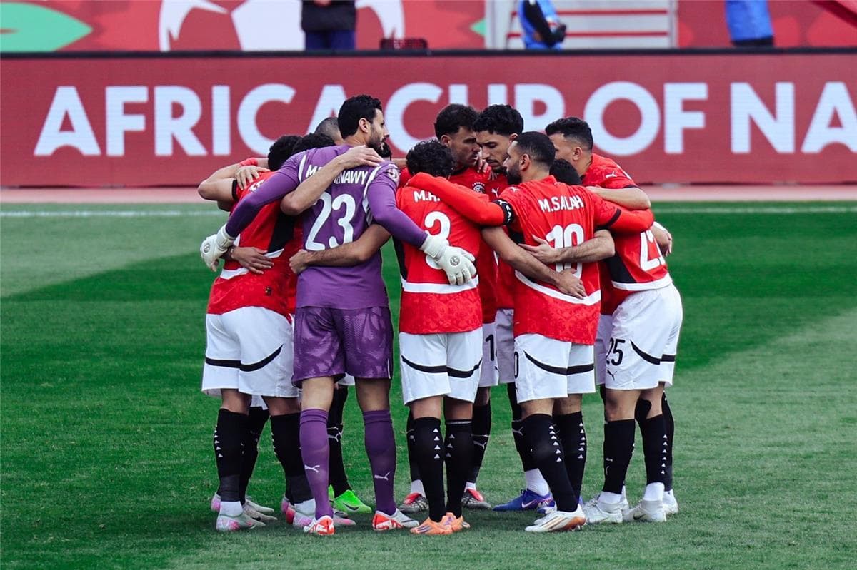 خاص | سر عدم مشاركة مصطفى محمد أمام جنوب إفريقيا ورسالة حسام حسن للاعبين